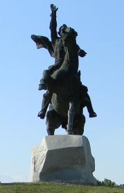 Памятник Суворову в Тирасполе